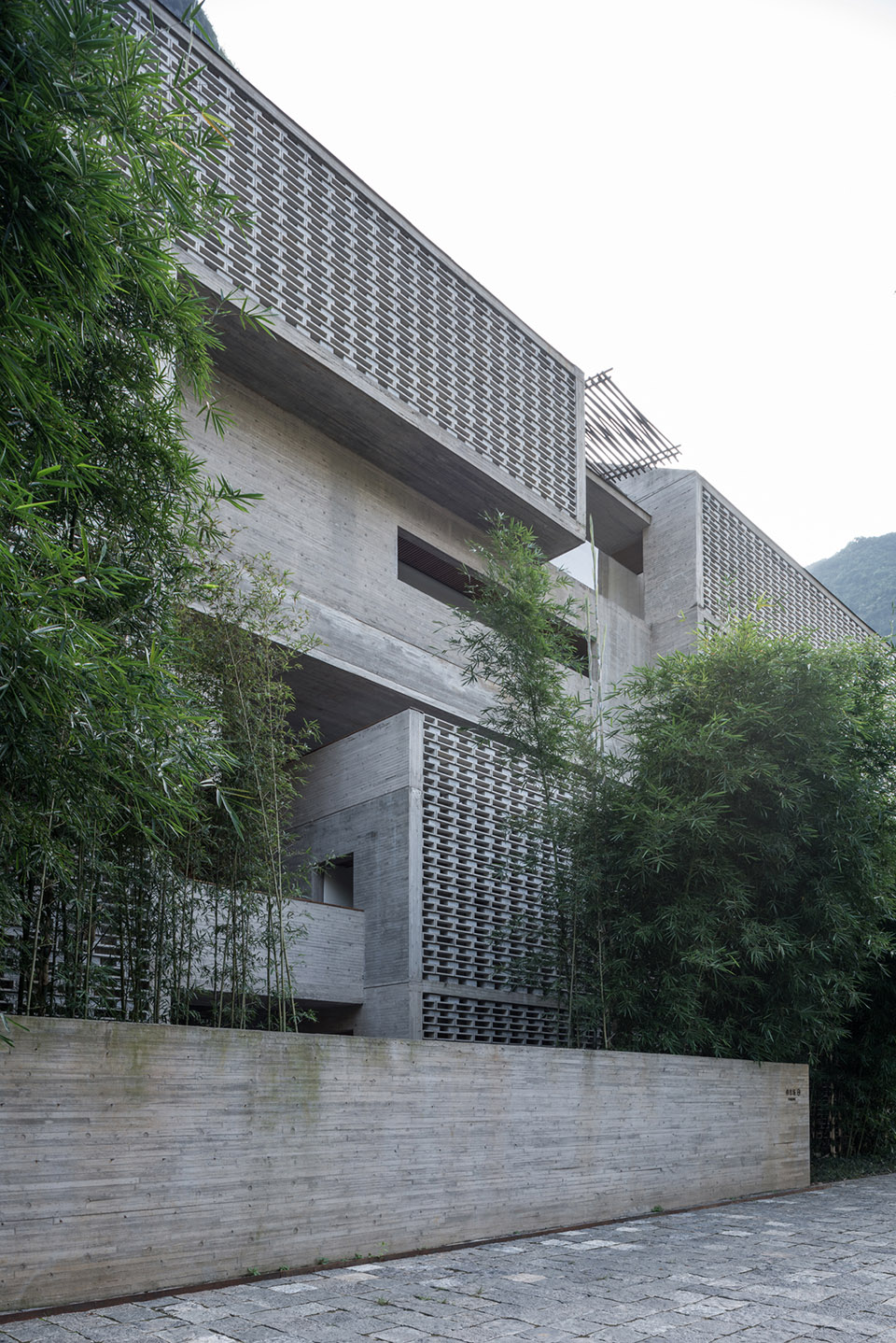 012-Alila-Yangshuo-China-by-Vector-Architects.jpg
