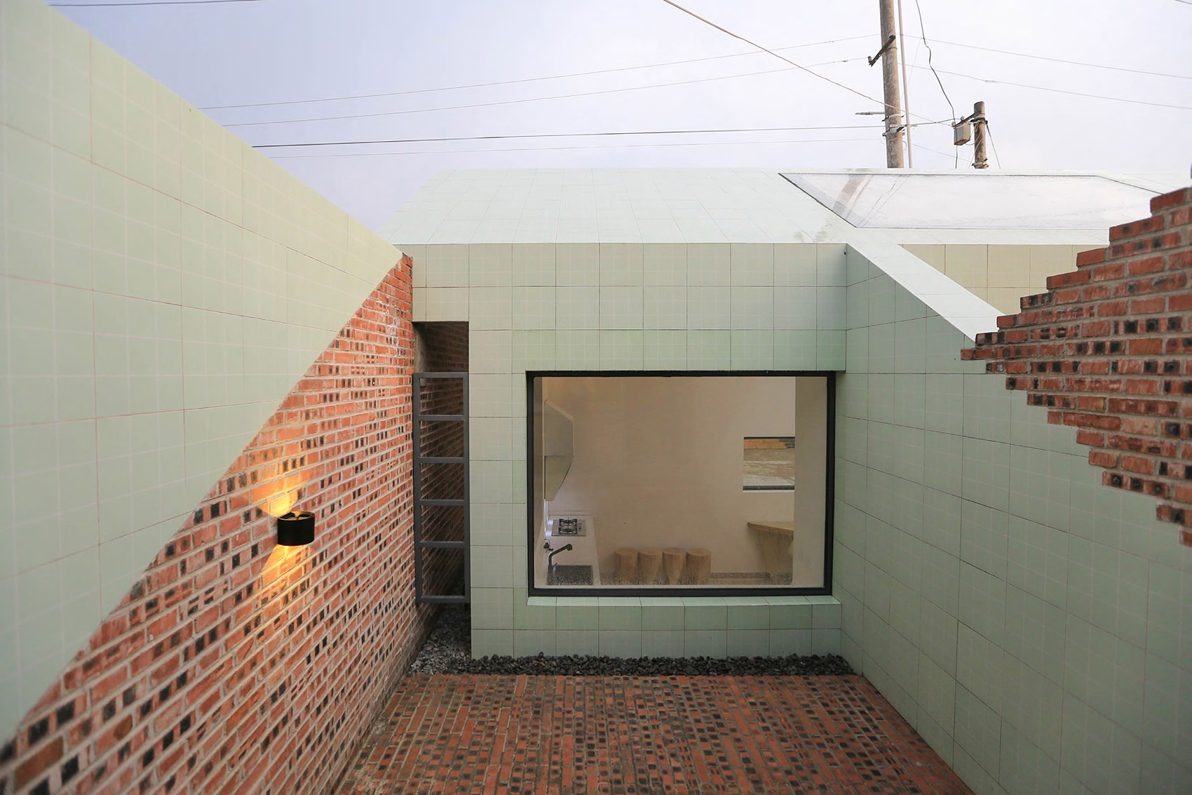 035-intertwine-house-beijing-china-by-wonder-architects.jpg