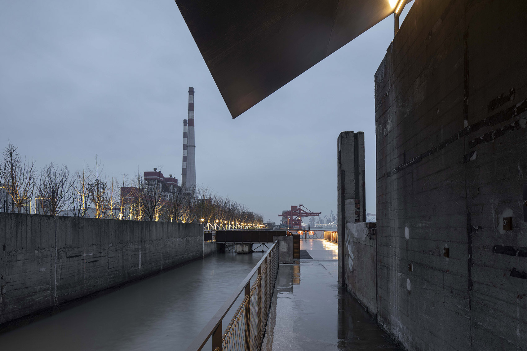 005-riverside-passage-yang-pu-riverfront-urban-space-renovation-china-by-atelier.jpg