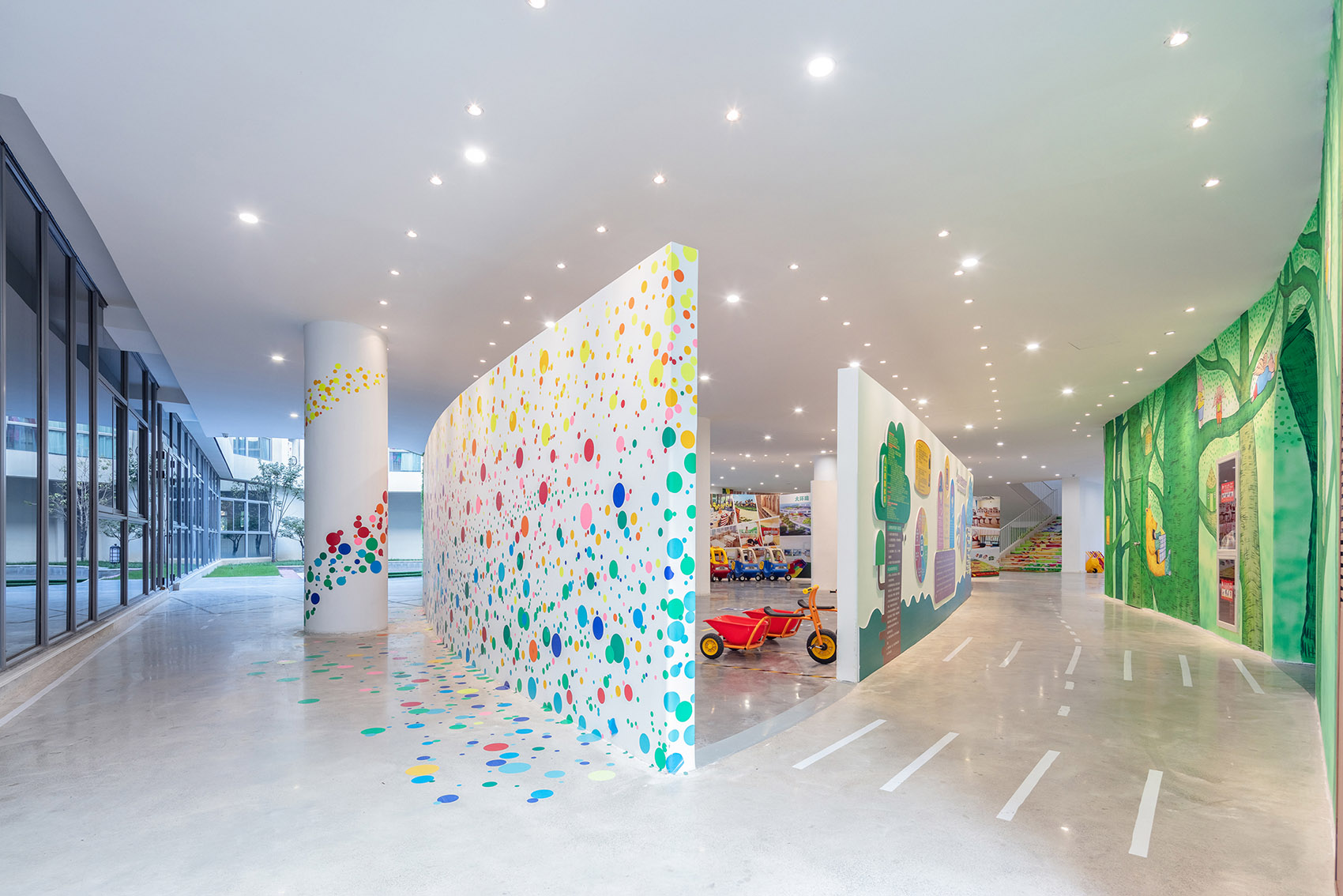 020-yy-terrace-school-ningbo-idea-kids-international-kindergarten-china-by-archgrid.jpg