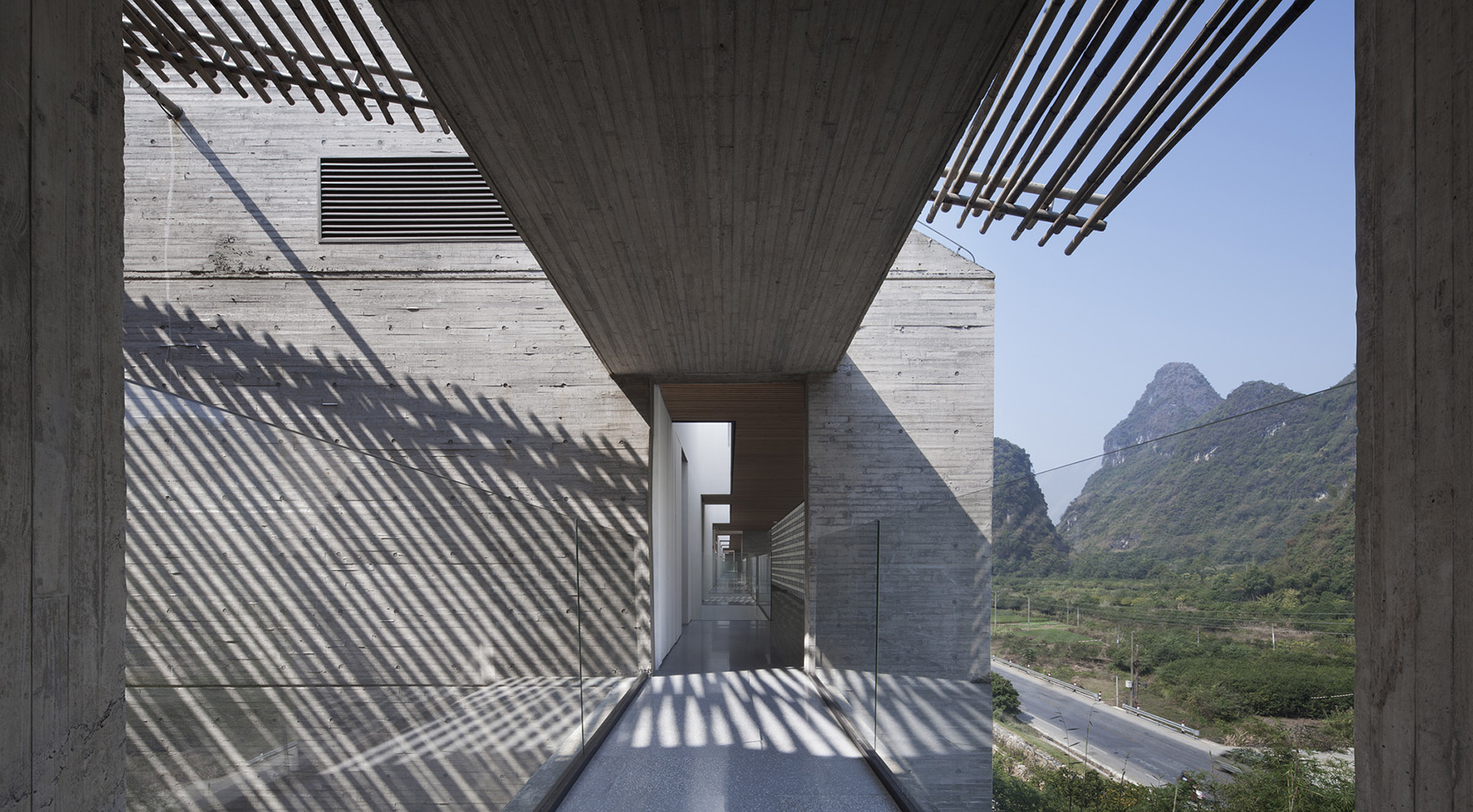 014-Interior-Design-of-Alila-Yangshuo-China-by-Horizontal-Space-Design.jpg