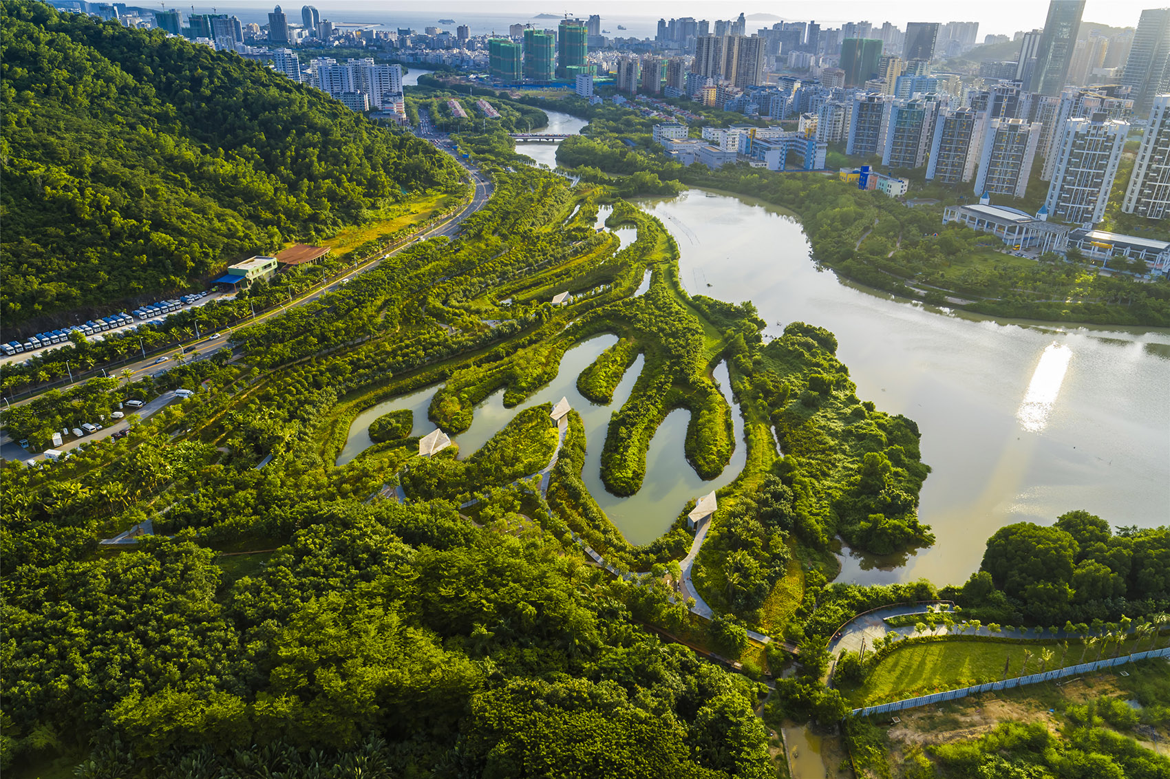 004-sanya-mangrove-park-china-by-turenscape.jpg