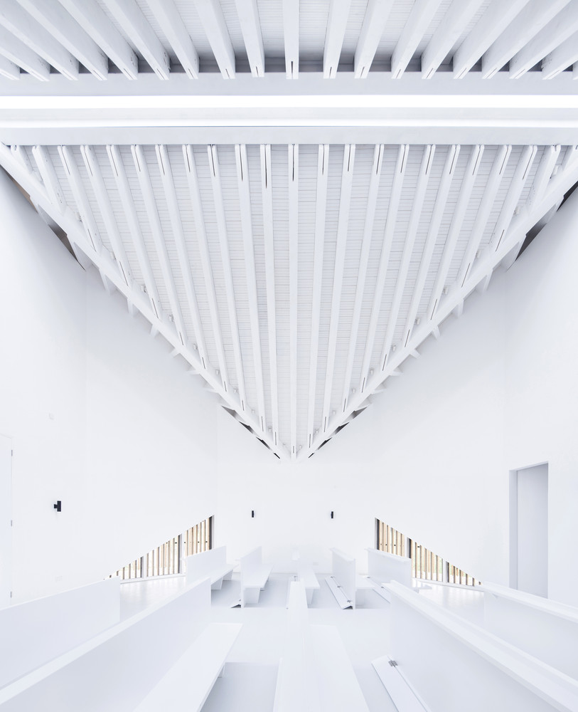 10_inside_side.jpg