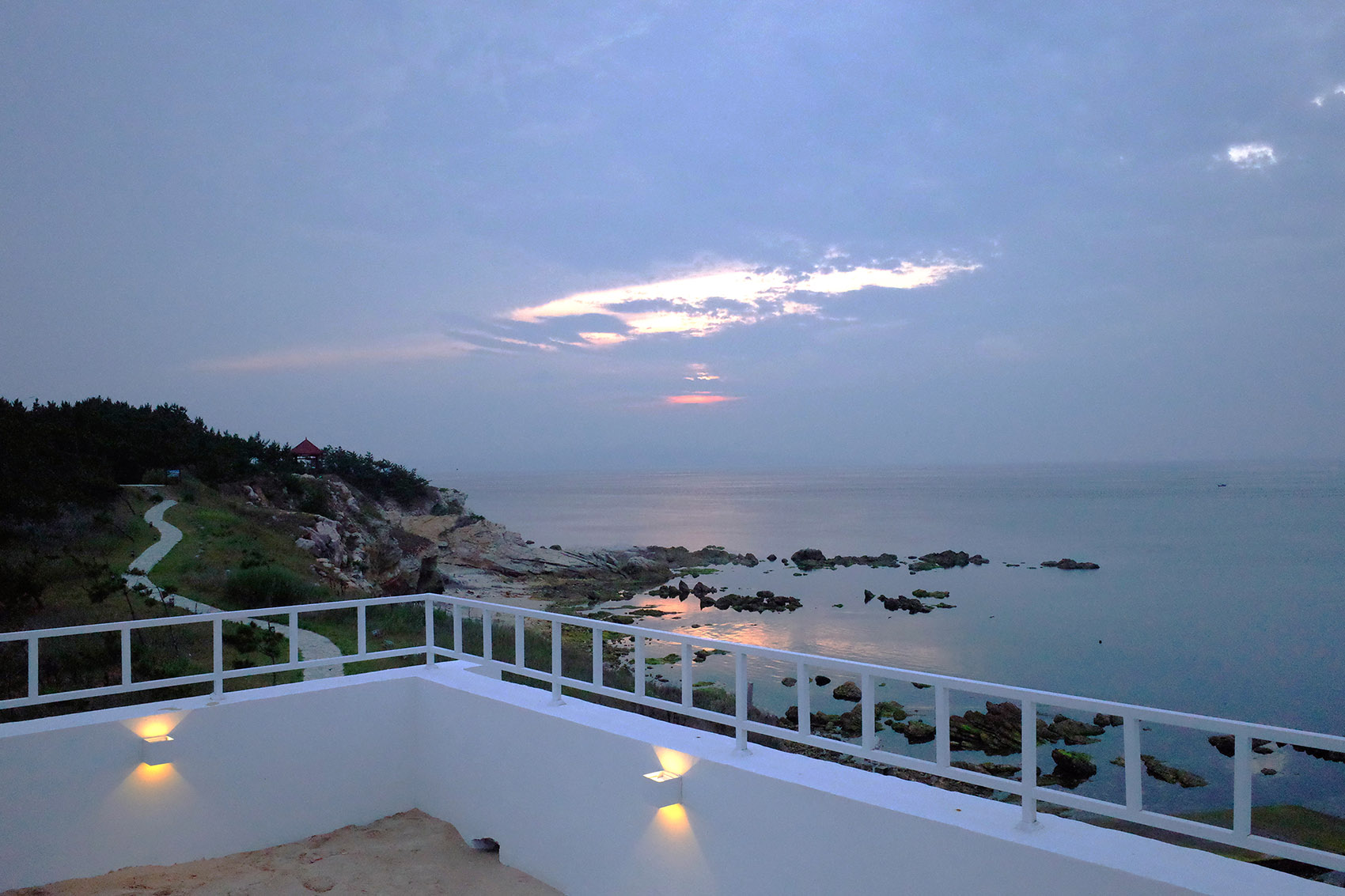 26-island-diary-china-by-11-design-studio.jpg