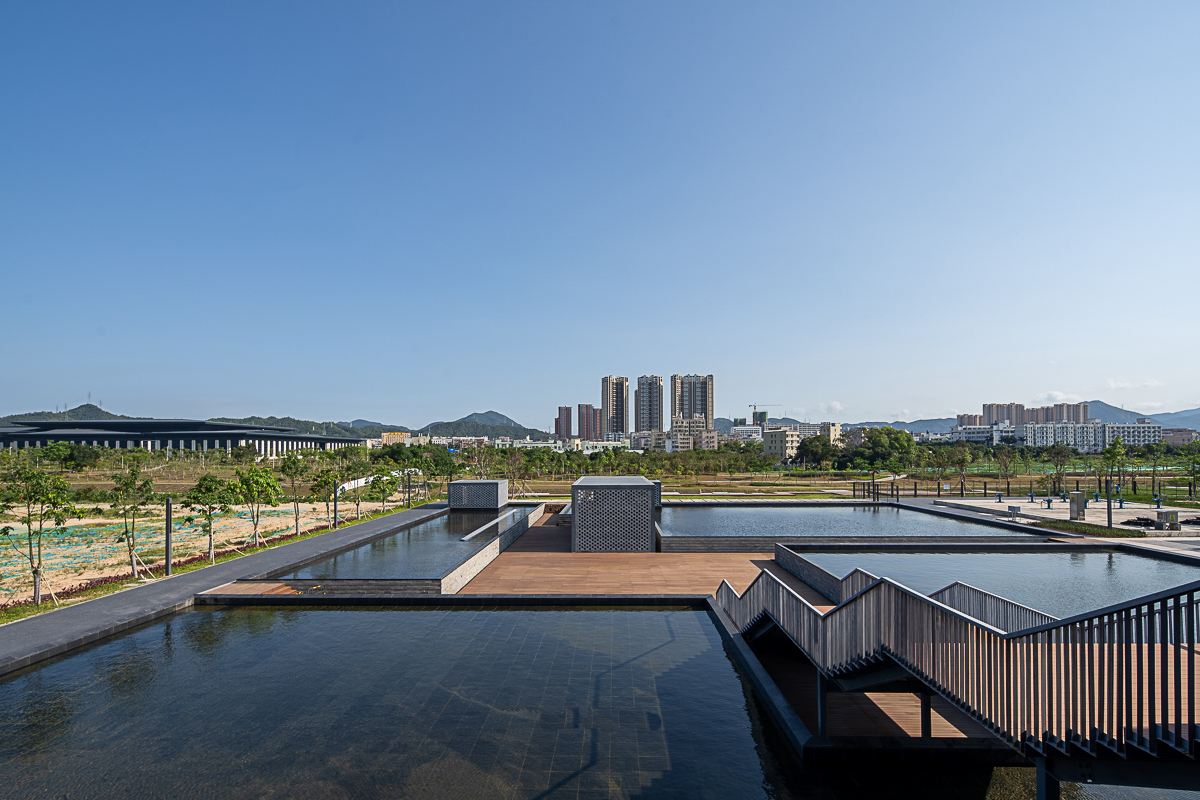 031-pingshan-balcony-by-node-architecture-urbanism.jpg